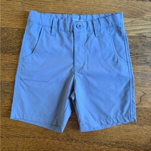 NWOT Properly Tied Boys Driver Gray Shorts 8